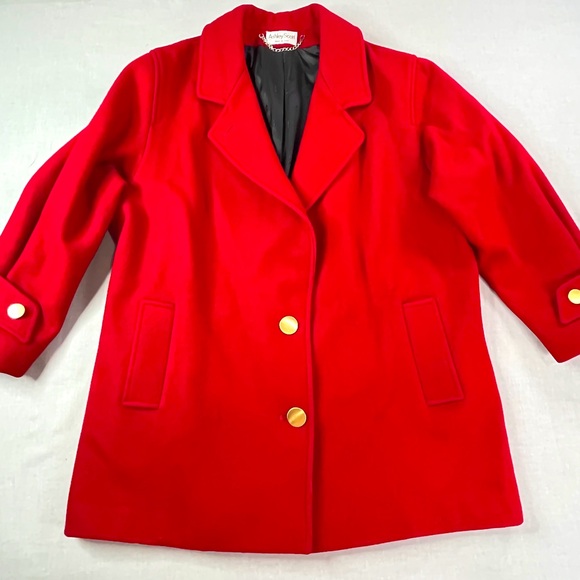 Ashley Scott Red Wool Winter Coat Womens Made in USA Heavy Gold Button 100% Wool - Picture 1 of 15